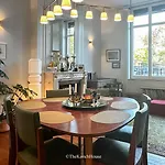 The Kooch House 1 トゥールコワン