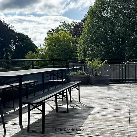 Gasthuis The Kooch House 1 3*