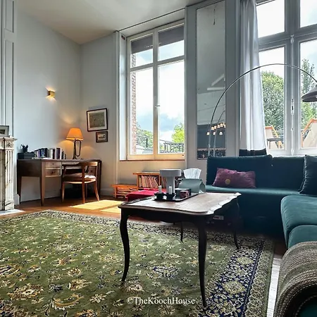 Gasthuis The Kooch House 1