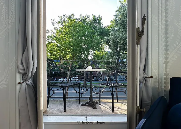 The Kooch House 1 Maison d'hôtes 3*