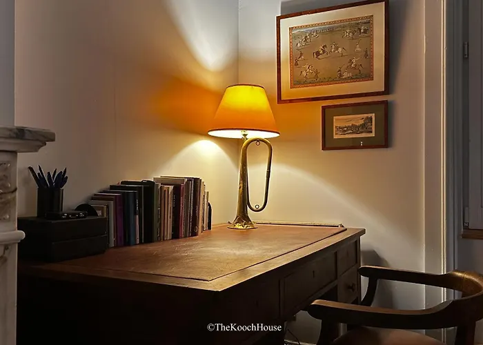 The Kooch House 1 Maison d'hôtes